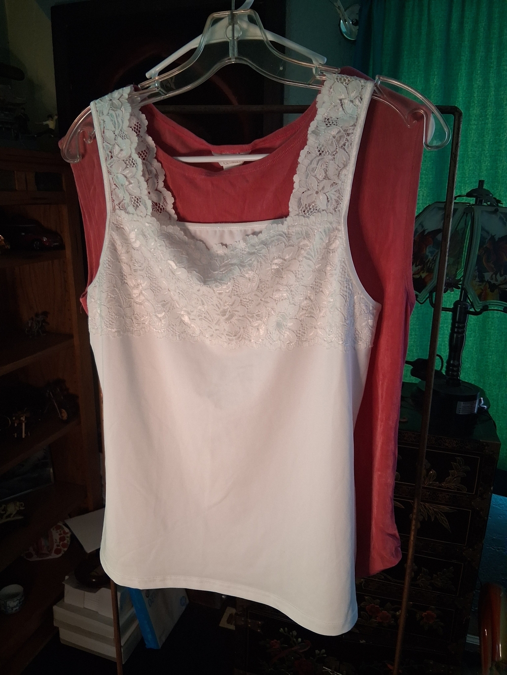 Lace Trim Camisole Tank Top - White